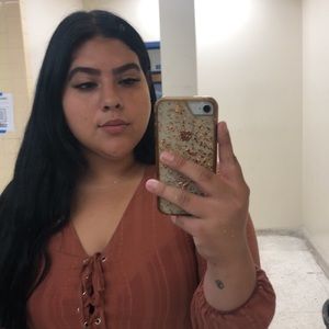 Meet your Posher, Sandra